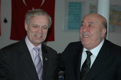 032-opening-ontmoet-centrum-vlnr-Nico-van-Jaarsveld-Hasan-Guney