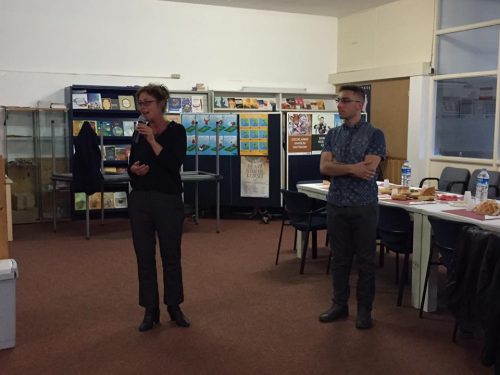 035-Stichting-Fatih bezoek-Gerda-Roos Ramadan-maaltijd-2016