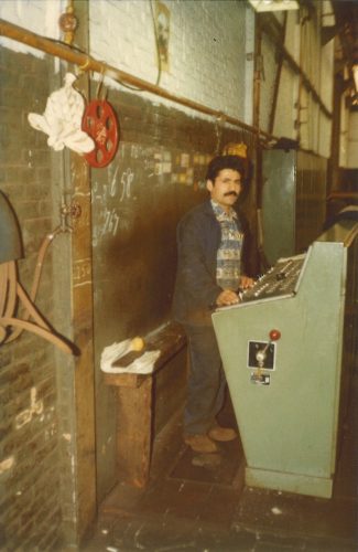 1976-HCW-fabrik-Muzaffer-Ursan