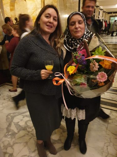 2019-Vrijwilligersprijs-Leiden Betul-Asli-Bayram-Emine-Guney Stichting-Guney