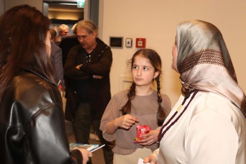 20220315-vlnr-Elmas-Bayrak-Yahya-Bayrak-Esma-Genc-Emine-Guney-scaled