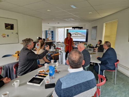 Opening-door-Ariela-Netiv